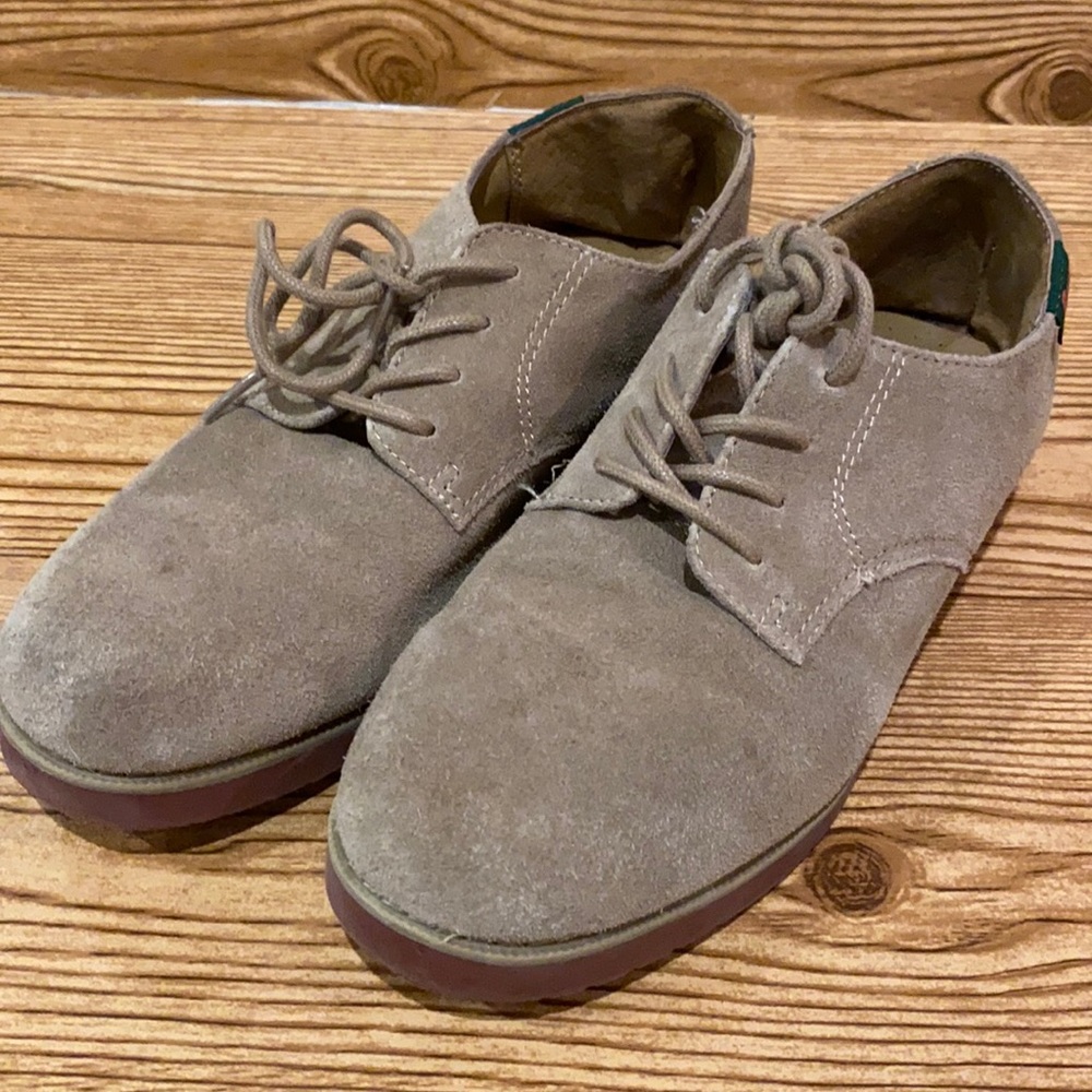 Bass buck dress children’s shoes worn 2 x